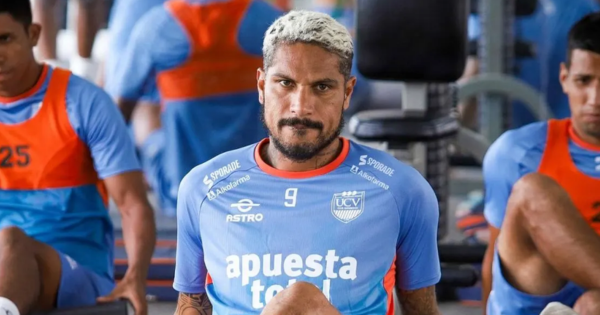 Portada: Jairo Vélez revela cómo fue relación entre Paolo Guerrero y jugadores de UCV: "Él casi ni hablaba"