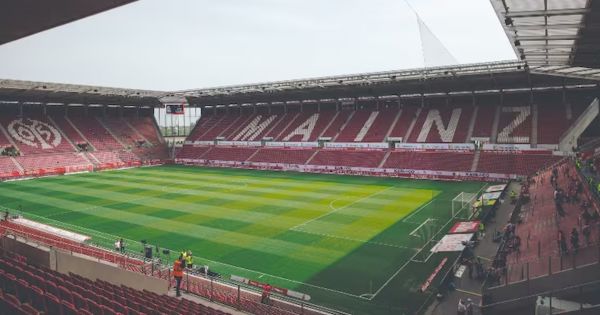 Alemania en alerta: encuentran bomba de 500 kilos de la Segunda Guerra Mundial cerca del estadio del Mainz