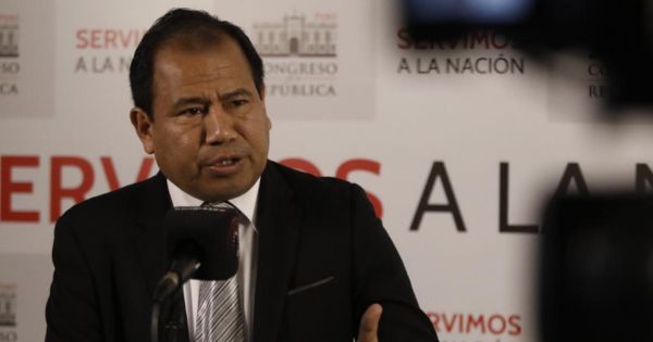 Edgar Tello: Procuraduría lo denuncia ante Fiscalía por recorte de sueldo a sus trabajadores