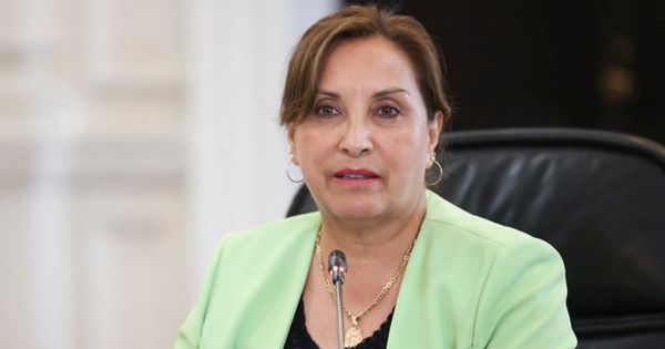 Dina Boluarte solicitó por escrito a la Fiscalía que cierre investigación contra sus agresoras