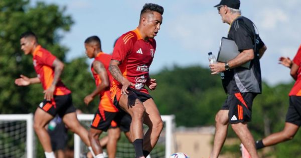 Portada: Selección peruana realizó su primer entrenamiento en Estados Unidos con Christian Cueva a la cabeza