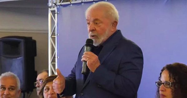 Portada: Lula da Silva inauguró Foro de Sao Paulo y dijo que le enorgullece que lo llamen comunista