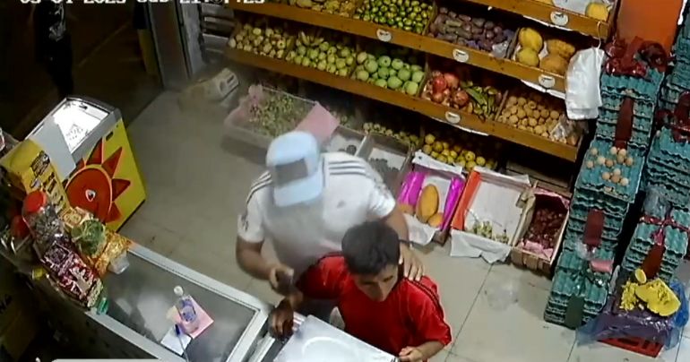 Portada: Delincuentes balean a administrador de minimarket durante asalto en Carabayllo