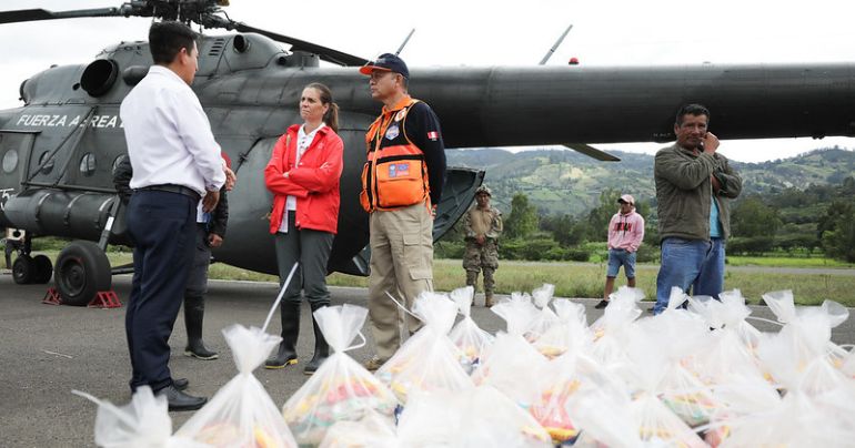 Piura: llevan ayuda humanitaria y entregan bono 500 a damnificados por lluvias en Huancabamba