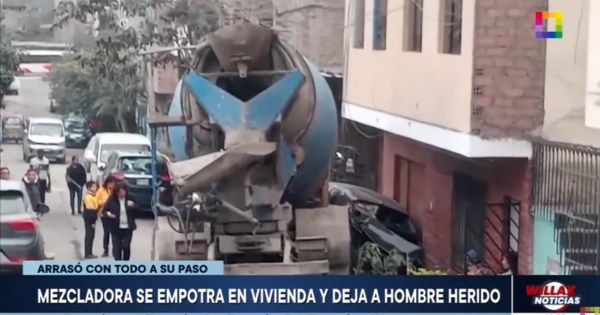 VMT: mezcladora se empotra en vivienda y deja a un hombre herido