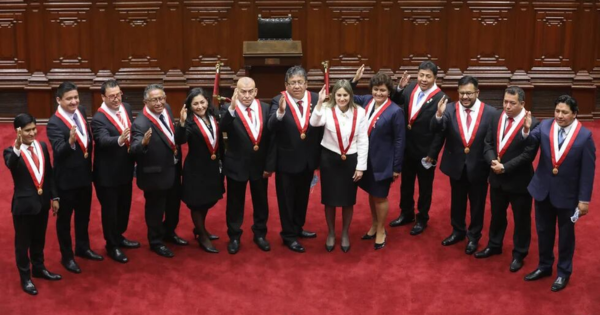 Portada: Congreso: nueve legisladores conforman nueva bancada Acción Popular