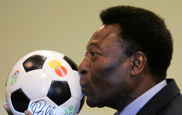 Pelé, el rey del fútbol: así fue su brillante trayectoria deportiva