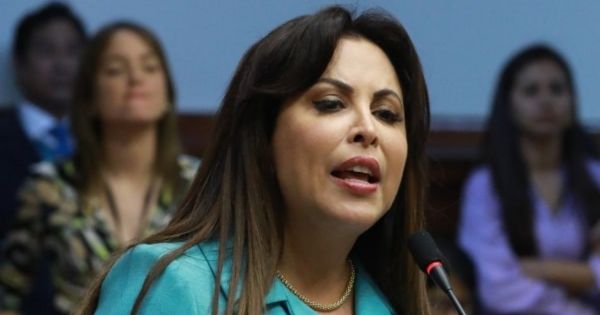 Portada: Patricia Chirinos sobre Zoraida Ávalos: "Se decidió inhabilitar a uno de los ídolos de barro de los caviares"