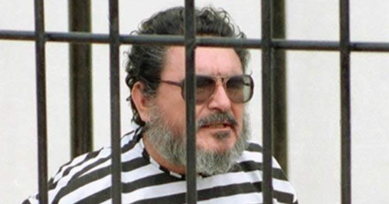 Portada: PJ sentencia a 8 años de prisión a sujeto por publicaciones que resaltaban figura de Abimael Guzmán