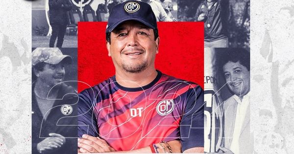 Deportivo Municipal presentó al 'Chino' Rivera como su nuevo entrenador