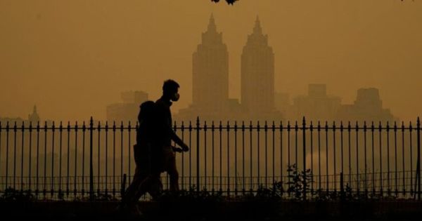 Humo de incendios forestales oscurece Nueva York: ¿por qué sucedió y qué tan peligroso es?