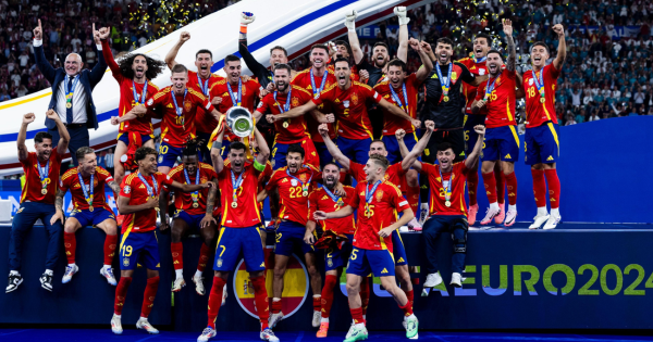 España campeón de la Eurocopa 2024: ganó por 2-1 a Inglaterra y consigue su cuarta copa del torneo