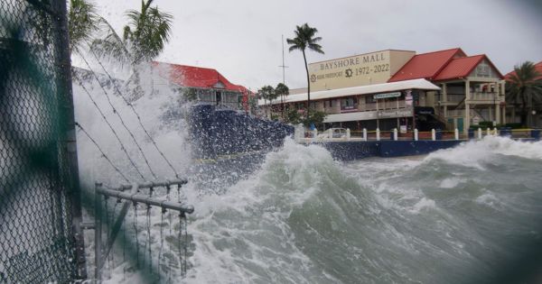 Estados Unidos: Florida se prepara para devastación "mortal" del huracán Idalia