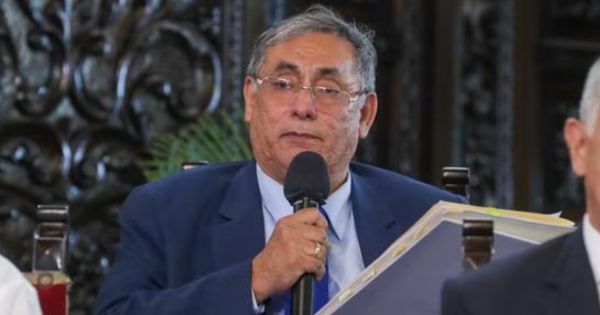 Congreso: recolectan firmas para censurar al ministro de Energía y Minas, Óscar Vera