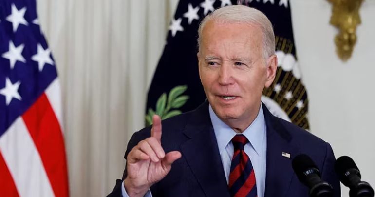 Joe Biden dice que la OTAN ayudará a Ucrania a construir defensas "por tierra, mar y aire"
