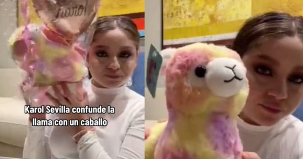 Karol Sevilla recibe regalos de fanáticos peruanos y confunde una alpaca con un caballo