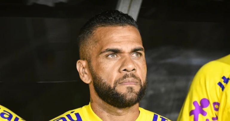 Portada: Dani Alves sigue en prisión: ¿por qué no puede pagar la fianza de un millón euros?