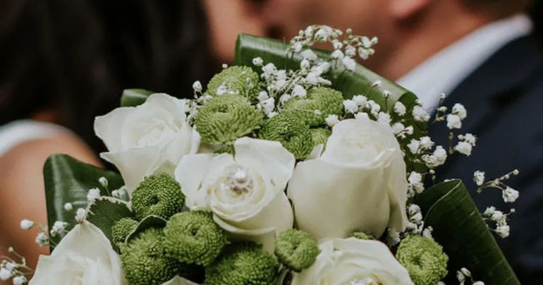 Hombre envía bomba dentro de un regalo a la boda de su expareja