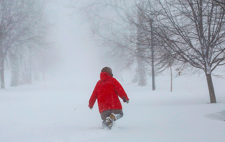 Portada: Estados Unidos: unos 50 muertos ha dejado la tormenta invernal Elliot