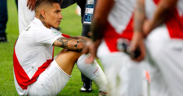 Portada: Paolo Guerrero se sincera: "En mi país me faltan el respeto, es triste para mí"