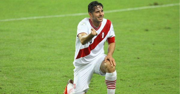 Portada: Claudio Pizarro dio a conocer su mejor once de la selección peruana: ¿quiénes la integran?