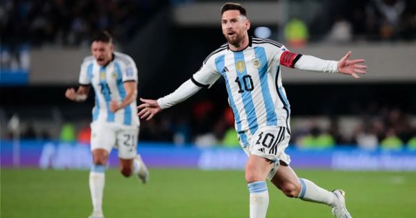 Portada: Lionel Messi fue el héroe que regaló magia: Argentina venció 1-0 a Ecuador, por las Eliminatorias Sudamericanas