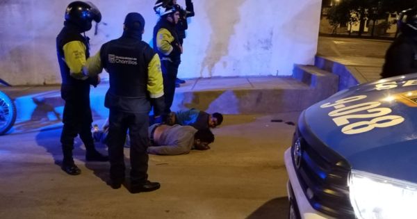 Chorrillos: taxista embistió a delincuentes que le robaron su celular