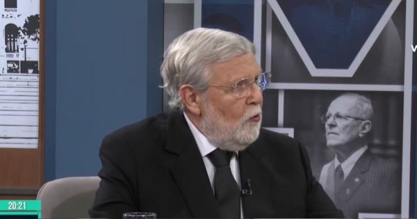 Ernesto Blume: "Es posible procesar al expresidente Vizcarra por cerrar el Congreso"