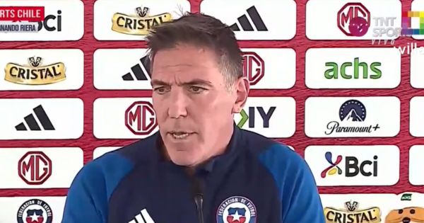 DT de Chile explota ante pregunta sobre Oliver Sonne: “A mí pregúntame por los míos”