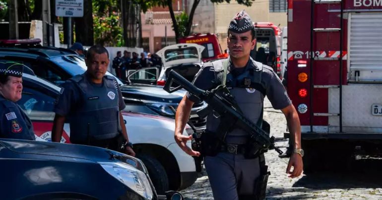 Alumno de 13 años hirió con cuchillo a compañeras de colegio