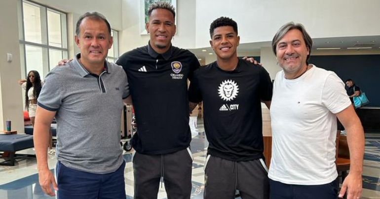 Selección peruana: Juan Reynoso se reunió con Pedro Gallese y Wilder Cartagena