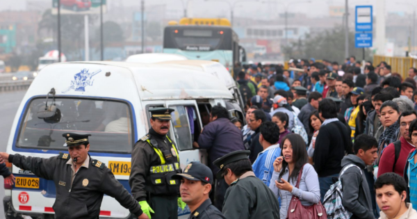 Portada: Paro de transportistas: trabajadores tendrán tolerancia de 2 a 4 horas en horario de ingreso laboral, anuncia MTPE