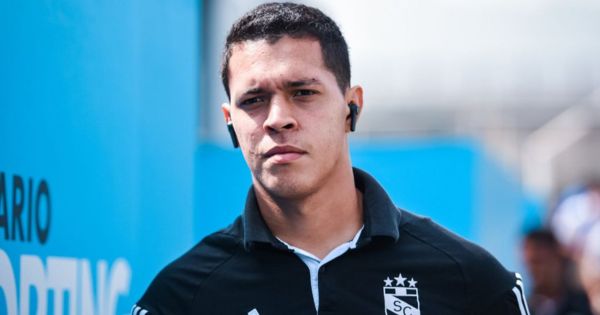 Portada: Renato Solís respecto al liderato momentáneo de Sporting Cristal: "Es el equipo que mejor juega en el torneo"