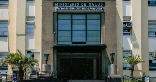 Minsa denunció a dos trabajadores ante la Fiscalía por presuntos actos de corrupción