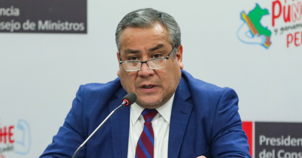 Portada: Gustavo Adrianzén: "El gobierno de Boluarte pretende fortalecer la Diviac"