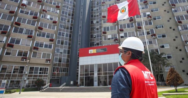 Denuncian que MTC contrató a 'trabajador fantasma' por más de 50 mil soles