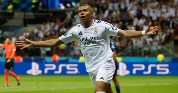 Portada: Kylian Mbappé ganó su primer título con el Real Madrid: "Esperaba desde hace mucho tiempo jugar con esta camiseta"