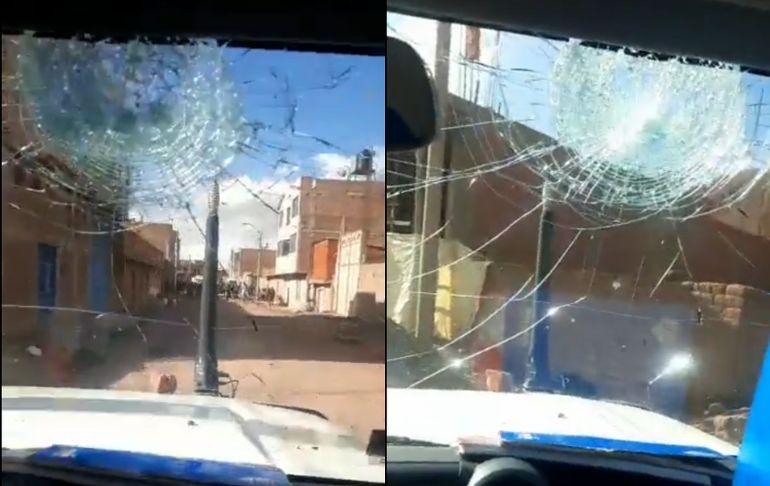 Portada: Puno: manifestantes atacan ambulancia con tres heridos que iban camino al hospital