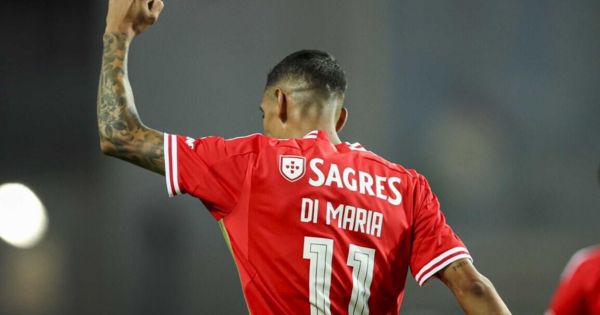 Portada: Benfica campeón de la Supercopa de Portugal de la mano de Ángel Di María