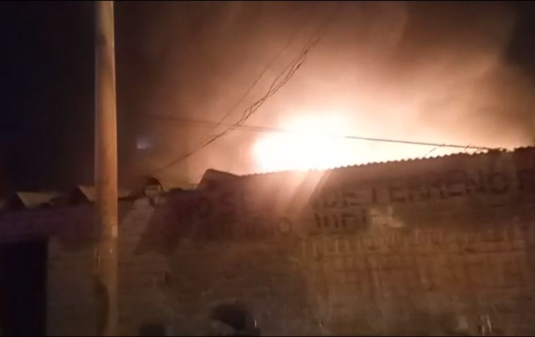 Surco: incendio en una quinta deja al menos siete viviendas afectadas