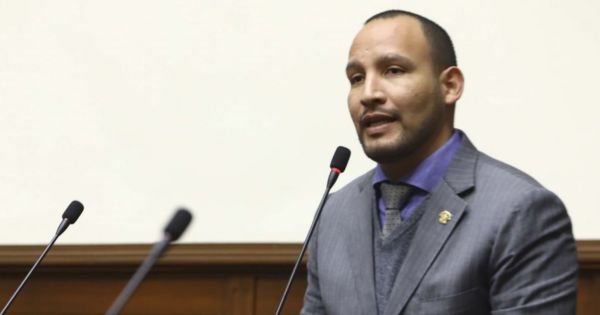 Alejandro Muñante en contra de que Vladimir Cerrón declare a la prensa en el Congreso