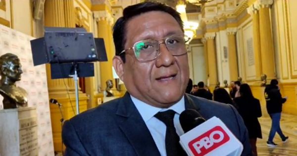 Héctor Ventura sobre Perú Libre en Comisión de Fiscalización: "Tendremos que darle el beneficio de la duda"