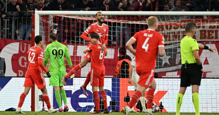 Bayern Múnich derrotó 2-0 a PSG  y clasificó a los cuartos de final de la Champions League