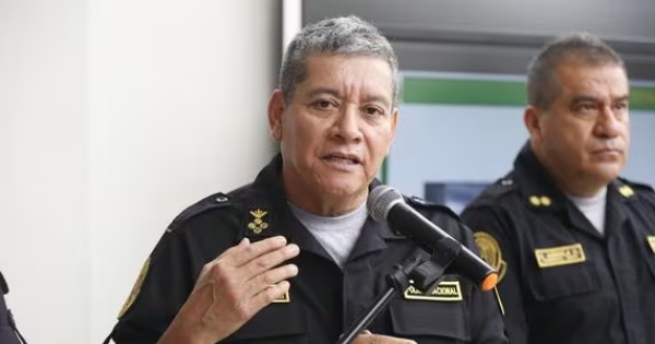Jorge Angulo, exjefe de la PNP, reveló que ministro Torres consultó si era posible pasar al retiro a Colchado