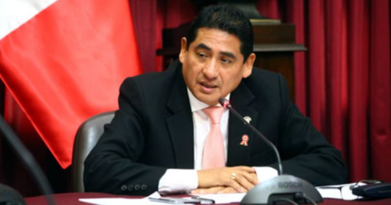 Congreso expresa condolencias ante fallecimiento de exparlamentario Percy Alcalá