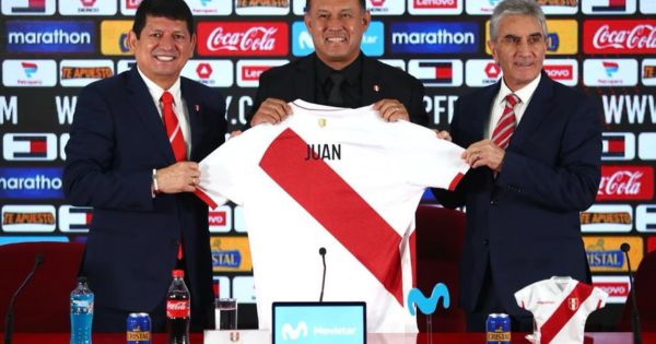 Federación Peruana de Fútbol habría tomado una decisión sobre el futuro de Juan Reynoso