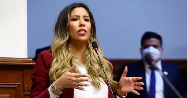 Portada: Rosselli Amuruz sobre inhabilitación a Zoraida Ávalos: "Se consiguió la justicia que el Perú merece"