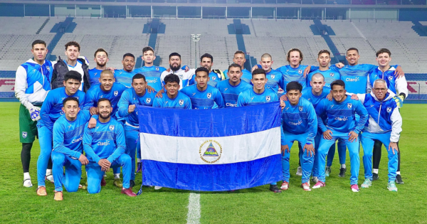 Portada: Nicaragua planea convocar a delantero peruano que juega en importante club de Liga 1: "Hablo con él", revela su DT