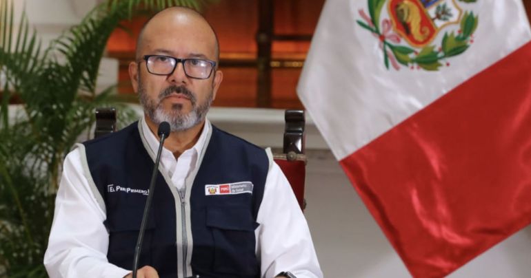 Roche, que contrató con gobierno de Vizcarra, lleva a Víctor Zamora a trabajar a EE.UU.