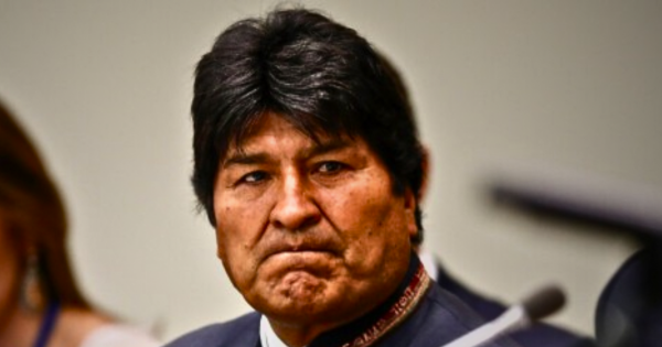 Portada: Impiden ingreso de Evo Morales al Perú: PJ valida decisión de Migraciones